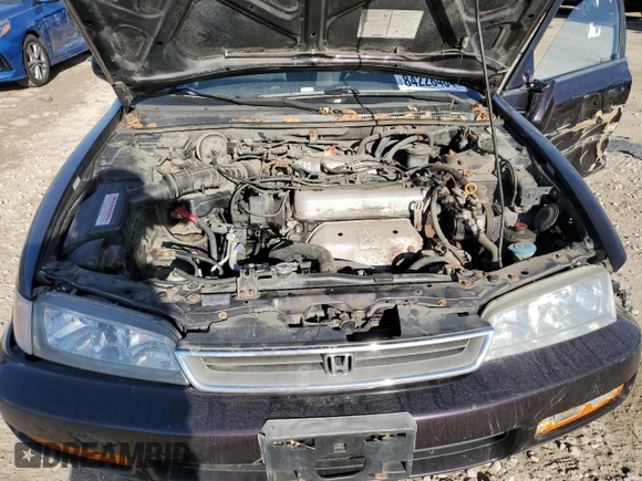1997 Honda Accord Special Edition with VIN 1HGCD5607VA158019, listed as a Copart auction lot 84228404 with 181,309 mi miles and Salvage Title. Bid and sale history available at carsss.com. Image 11.
