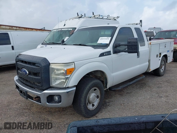2013 Ford F-350 XL with VIN 1FD7X3A64DEA35949, listed as a IAAI auction lot 40693459 with 244,259 mi miles and . Bid and sale history available at DreamBid. Image 17.