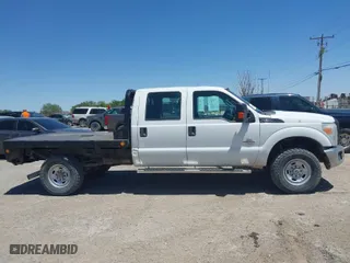 2015 Ford Super Duty F-250 SRW Lariat with VIN 1FT7W2BT9FEA74884, listed as a IAAI auction lot 39300748 with 1 mi miles. Bid and sale history available at carsss.com. Image 13.
