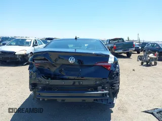 2020 Volkswagen Jetta S z VIN 3VWCB7BU9LM030077, wystawiony jako IAAI lot #42313433 z przebiegiem Nie podano mil oraz . Historia ofert i sprzedaży dostępna na DreamBid. Obrazek 16.