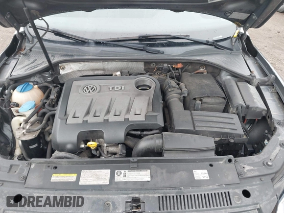 2014 Volkswagen Passat SE с VIN 1VWBN7A39EC085032, выставлен на аукционе IAAI как лот 41931302 с пробегом 193 425 миль миль и . История ставок и продаж доступна на DreamBid. Изображение 10.