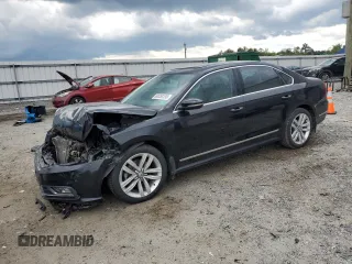 2017 Volkswagen Passat SE with VIN 1VWGT7A39HC025056, listed as a Copart auction lot 60358195 with 99,764 mi miles and Salvage title. Bid and sale history available at DreamBid. Image 1.