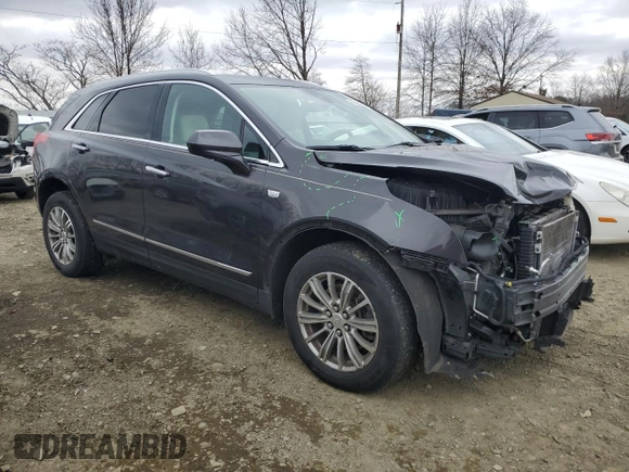 2018 Cadillac XT5 Luxury AWD z VIN 1GYKNDRSXJZ181542, wystawiony jako Copart lot #45287945 z przebiegiem 108 347 mil mil oraz Szkoda całkowita • Salvage title. Historia ofert i sprzedaży dostępna na DreamBid. Obrazek 4.