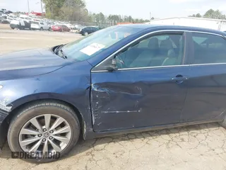 2015 Toyota Camry XLE z VIN 4T1BF1FK6FU944436, wystawiony jako IAAI lot #41884677 z przebiegiem 242 571 mil mil oraz . Historia ofert i sprzedaży dostępna na DreamBid. Obrazek 6.