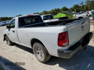 2017 Ram 1500 Tradesman z VIN 3C6JR6DG9HG510771, wystawiony jako Copart lot #48733725 z przebiegiem 114 065 mil mil oraz Szkoda całkowita • Salvage title. Historia ofert i sprzedaży dostępna na DreamBid. Obrazek 2.