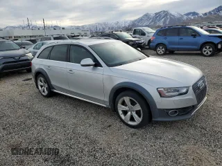 2013 Audi allroad A4 Prestige with VIN WA1VFAFLXDA176589, listed as a Copart auction lot 47183145 with 162,984 mi miles and Clean Title. Bid and sale history available at DreamBid. Image 4.