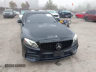 2018 Mercedes-Benz E with VIN WDDZF4KB7JA343160, listed as a IAAI auction lot 40470996 with 56,274 mi miles. Bid and sale history available at carsss.com. Image 12.