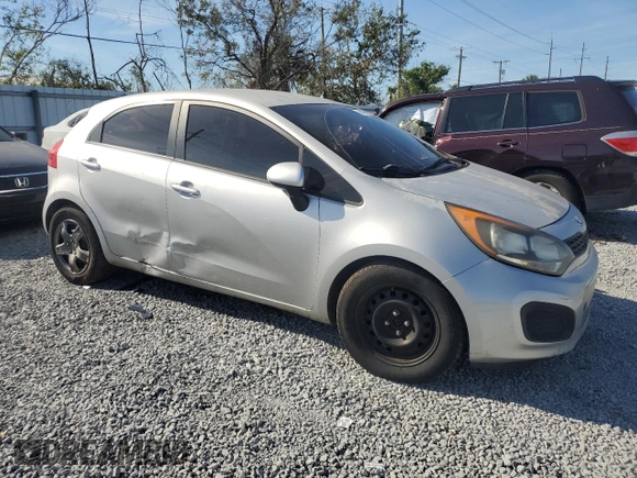 2014 Kia Rio LX with VIN KNADM5A30E6367851, listed as a Copart auction lot 84300514 with 181,083 mi miles and Clean Title. Bid and sale history available at carsss.com. Image 4.