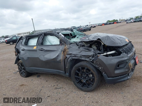 2023 Jeep Compass Latitude z VIN 3C4NJDBN2PT503268, wystawiony jako IAAI lot #42186039 z przebiegiem Nie podano mil oraz . Historia ofert i sprzedaży dostępna na DreamBid. Obrazek 12.