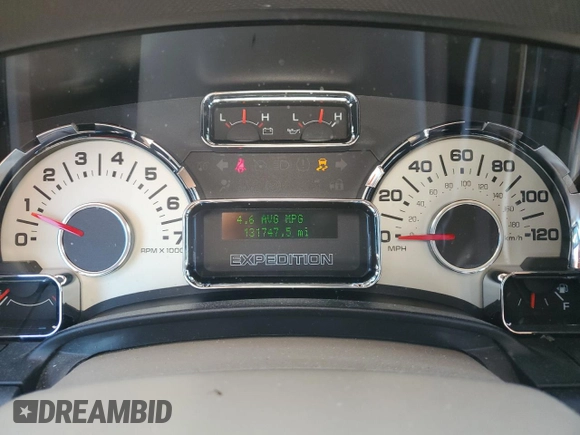 2013 Ford Expedition XLT with VIN 1FMJU1J54DEF66384, listed as a Copart auction lot 61155345 with 131,747 mi miles and Salvage title. Bid and sale history available at DreamBid. Image 9.