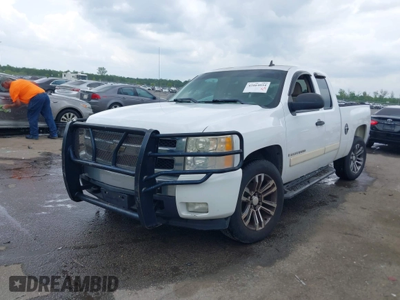 2008 Chevrolet Silverado 1500 1LT with VIN 2GCEC19J981115436, listed as a IAAI auction lot 42064054 with 168,585 mi miles and . Bid and sale history available at DreamBid. Image 17.