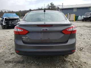2012 Ford Focus S with VIN 1FAHP3E22CL407000, listed as a Copart auction lot 52477505 with 147,982 mi miles and Clean Title. Bid and sale history available at DreamBid. Image 6.