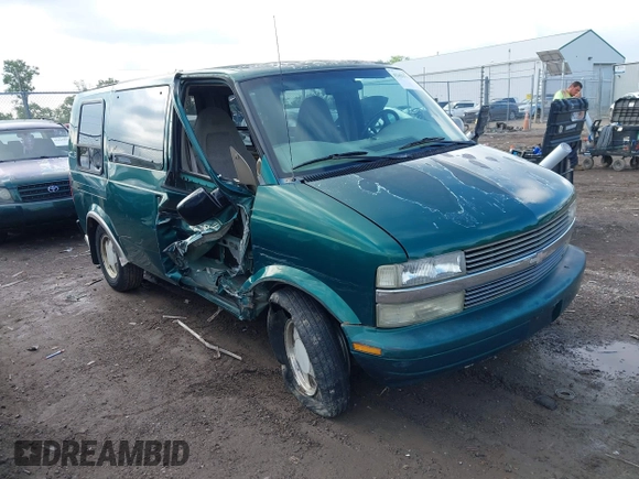 1999 Chevrolet Astro Cargo YF7 z VIN 1GBDM19W7XB184567, wystawiony jako IAAI lot #42422713 z przebiegiem 235 859 mil mil oraz . Historia ofert i sprzedaży dostępna na DreamBid. Obrazek 1.
