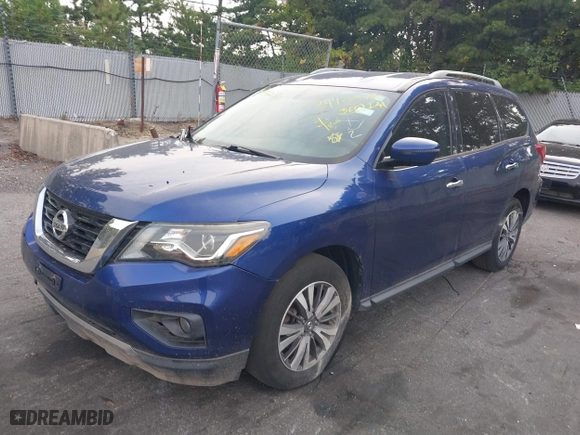2017 Nissan Pathfinder SV with VIN 5N1DR2MN4HC664462, listed as a IAAI auction lot 39923868 with 119,837 mi miles. Bid and sale history available at carsss.com. Image 2.