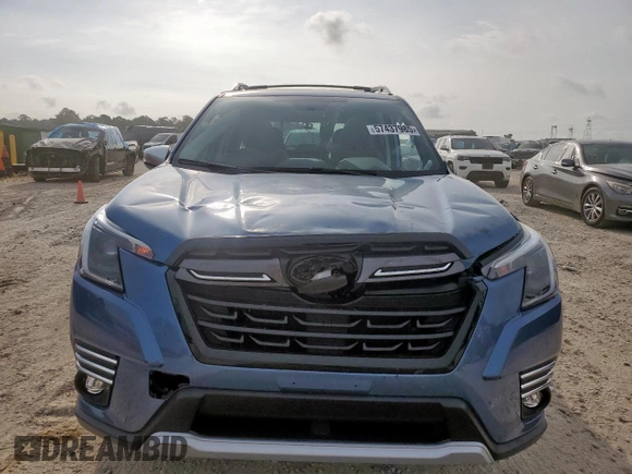2023 Subaru Forester Touring с VIN JF2SKARC8PH454113, выставлен на аукционе Copart как лот 57437985 с пробегом 3 035 миль миль и Списание • Salvage title. История ставок и продаж доступна на DreamBid. Изображение 5.