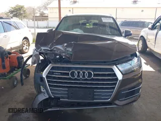 2018 Audi Q7 Premium Plus z VIN WA1LHAF79JD044647, wystawiony jako IAAI lot #41666009 z przebiegiem 60 087 mil mil oraz . Historia ofert i sprzedaży dostępna na DreamBid. Obrazek 12.