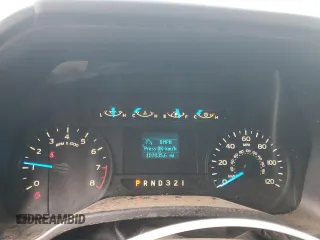 2017 Ford F-150 XL с VIN 1FTMF1C89HFC37988, выставлен на аукционе Copart как лот 62654895 с пробегом 107 035 миль миль и Списание • Salvage title. История ставок и продаж доступна на DreamBid. Изображение 9.