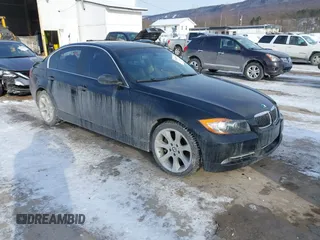 2008 BMW 3 Series 335xi with VIN WBAVD53518A252888, listed as a IAAI auction lot 41362891 with 82,197 mi miles. Bid and sale history available at carsss.com. Image 1.
