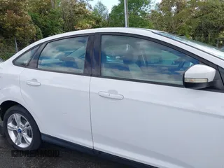 2013 Ford Focus SE with VIN 1FADP3F2XDL240898, listed as a IAAI auction lot 41975481 with 131,304 mi miles. Bid and sale history available at carsss.com. Image 13.