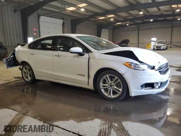 2018 Ford Fusion SE с VIN 3FA6P0LU7JR177723, выставлен на аукционе Copart как лот 60821345 с пробегом 89 841 миль миль и Списание • Salvage title. История ставок и продаж доступна на DreamBid. Изображение 4.