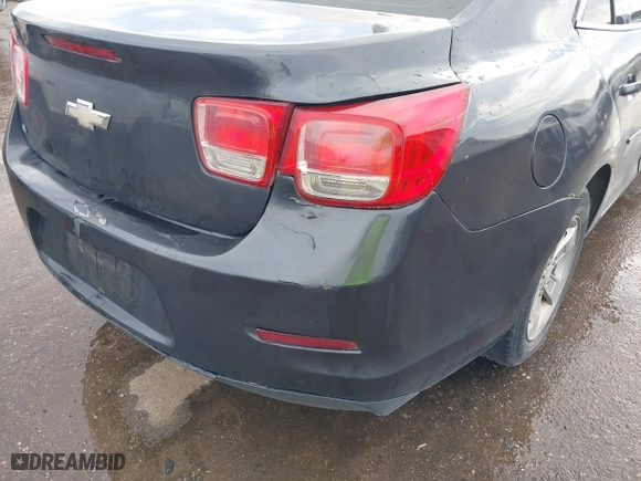 2015 Chevrolet Malibu LS with VIN 1G11B5SL6FF128504, listed as a IAAI auction lot 41896896 with 89,950 mi miles. Bid and sale history available at carsss.com. Image 13.