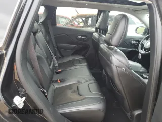 2019 Jeep Cherokee Altitude with VIN 1C4PJMLX9KD451502, listed as a Copart auction lot 50975105 with 117,125 mi miles and Salvage Title. Bid and sale history available at DreamBid. Image 11.