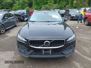 2023 Volvo V60 Plus with VIN YV4L12WY5P2105714, listed as a IAAI auction lot 42372970 with 30,170 mi miles and . Bid and sale history available at DreamBid. Image 12.