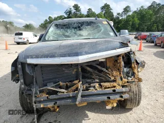 2019 Cadillac Escalade Premium Luxury z VIN 1GYS3CKJ8KR301020, wystawiony jako Copart lot #57452675 z przebiegiem Nie podano mil oraz Szkoda całkowita • Salvage title. Historia ofert i sprzedaży dostępna na DreamBid. Obrazek 5.