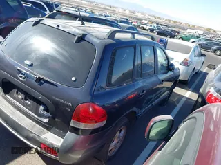 2005 Hyundai Santa Fe GLS с VIN KM8SC73D15U974220, выставлен на аукционе IAAI как лот 41514751 с пробегом 241 080 миль миль и . История ставок и продаж доступна на DreamBid. Изображение 4.