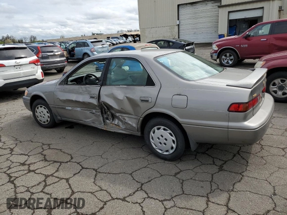 1997 Toyota Camry LE z VIN 4T1BG22K7VU110392, wystawiony jako Copart lot #51443345 z przebiegiem Nie podano mil oraz Szkoda całkowita • Salvage title. Historia ofert i sprzedaży dostępna na DreamBid. Obrazek 2.