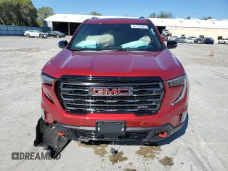 2024 GMC Acadia AWD AT4 z VIN 1GKENPKS9RJ243932, wystawiony jako Copart lot #81902624 z przebiegiem 979 mil mil oraz Szkoda całkowita • Salvage title. Historia ofert i sprzedaży dostępna na DreamBid. Obrazek 5.