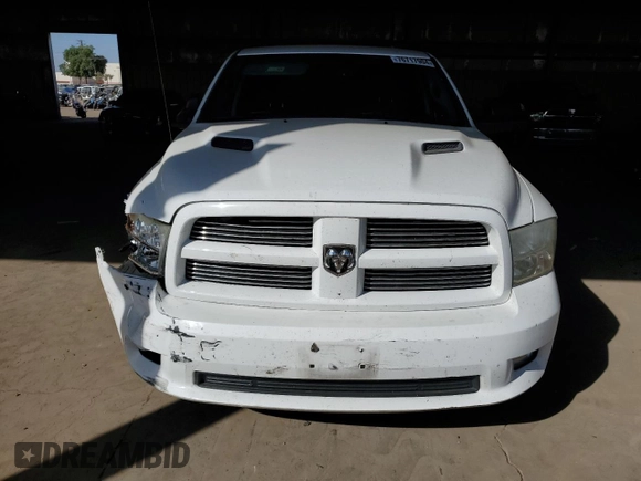 2012 Ram 1500 Sport z VIN 1C6RD6HT4CS155325, wystawiony jako Copart lot #76717904 z przebiegiem 152 654 mil mil oraz Szkoda całkowita • Salvage title. Historia ofert i sprzedaży dostępna na DreamBid. Obrazek 5.