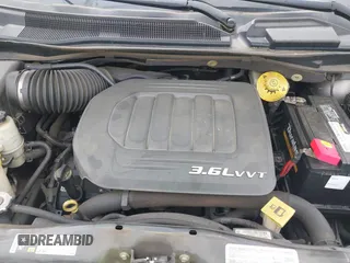 2014 Chrysler Town & Country Touring L with VIN 2C4RC1CG9ER376058, listed as a IAAI auction lot 42099348 with 186,226 mi miles and . Bid and sale history available at DreamBid. Image 10.