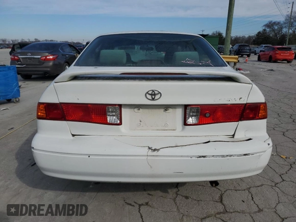 2000 Toyota Camry CE with VIN 4T1BG22K7YU973875, listed as a Copart auction lot 44749035 with Not Provided miles and Clean Title. Bid and sale history available at carsss.com. Image 6.