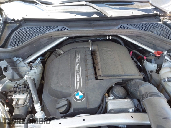 2018 BMW X5 xDrive35i with VIN 5UXKR0C56JL070512, listed as a IAAI auction lot 41892471 with 1 mi miles. Bid and sale history available at carsss.com. Image 10.