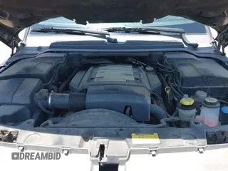 2008 Land Rover Range Rover Sport HSE with VIN SALSF25408A184613, listed as a IAAI auction lot 42582838 with 166,969 mi miles and . Bid and sale history available at DreamBid. Image 10.