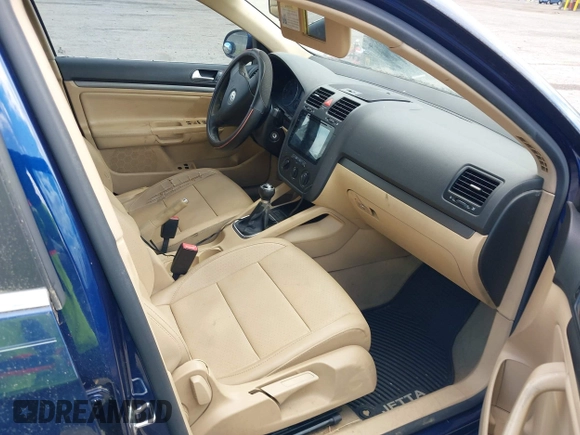 2006 Volkswagen Jetta 1.9L TDI с VIN 3VWST81K86M010258, выставлен на аукционе IAAI как лот 42313051 с пробегом 237 952 миль миль и . История ставок и продаж доступна на DreamBid. Изображение 5.