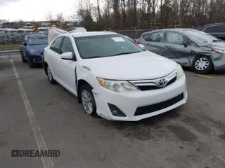 2013 Toyota Camry L with VIN 4T1BF1FK6DU258331, listed as a IAAI auction lot 41877475 with 204,611 mi miles. Bid and sale history available at carsss.com. Image 1.