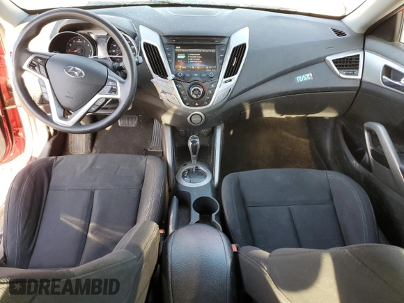 2014 Hyundai Veloster z VIN KMHTC6AD8EU213234, wystawiony jako Copart lot #53297535 z przebiegiem 131 769 mil mil oraz Szkoda całkowita • Salvage title. Historia ofert i sprzedaży dostępna na DreamBid. Obrazek 8.