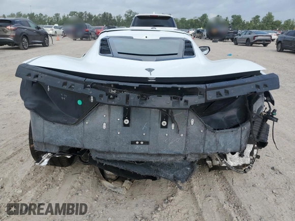 2024 Chevrolet Corvette 1LT z VIN 1G1YA2D42R5129570, wystawiony jako Copart lot #52635945 z przebiegiem Nie podano mil oraz Szkoda całkowita • Salvage title. Historia ofert i sprzedaży dostępna na DreamBid. Obrazek 6.