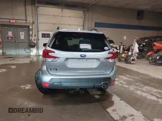 2021 Subaru Forester Limited с VIN JF2SKAUCXMH447490, выставлен на аукционе IAAI как лот 41039289 с пробегом 92 271 миль миль и . История ставок и продаж доступна на DreamBid. Изображение 17.