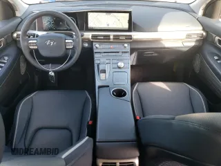 2022 Hyundai NEXO Limited z VIN KM8J84A69NU025529, wystawiony jako Copart lot #46476624 z przebiegiem 28 571 mil mil oraz Szkody całkowita. Historia ofert i sprzedaży dostępna na DreamBid. Obrazek 8.