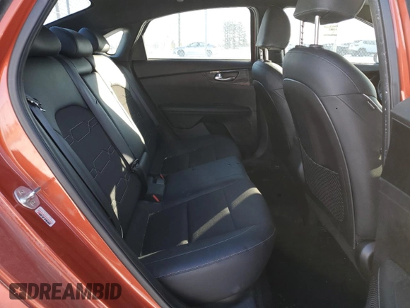 2020 Kia Forte GT-Line with VIN 3KPF34AD8LE207323, listed as a Copart auction lot 45308585 with 113,961 mi miles and Salvage Title. Bid and sale history available at carsss.com. Image 11.