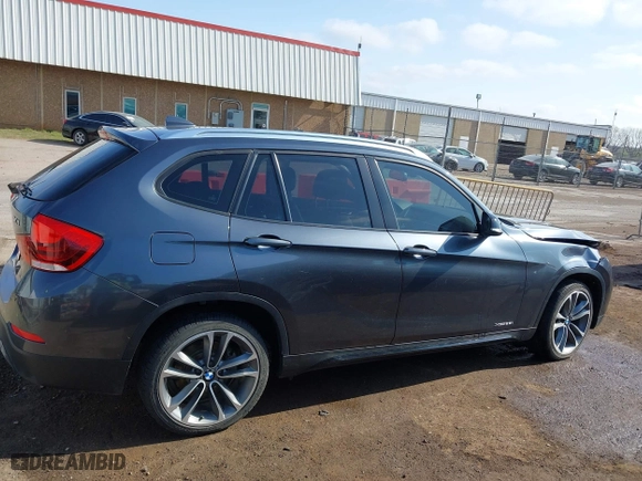 2013 BMW X1 xDrive28i with VIN WBAVL1C54DVR83104, listed as a IAAI auction lot 41918888 with 112,215 mi miles. Bid and sale history available at carsss.com. Image 13.