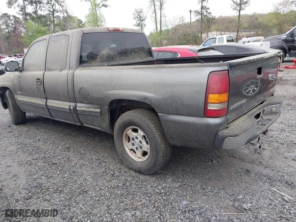 2000 Chevrolet Silverado 1500 LS with VIN 2GCEC19T9Y1284874, listed as a IAAI auction lot 41907919 with 1 mi miles. Bid and sale history available at carsss.com. Image 3.