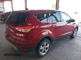 2016 Ford Escape SE z VIN 1FMCU0GX0GUC60403, wystawiony jako IAAI lot #42472492 z przebiegiem 88 320 mil mil oraz . Historia ofert i sprzedaży dostępna na DreamBid. Obrazek 4.