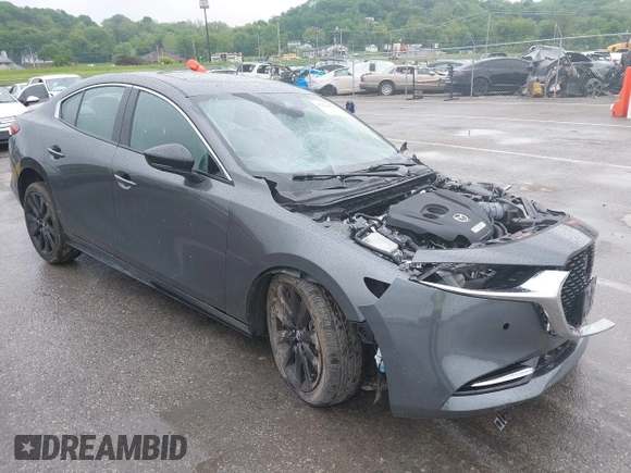 2023 Mazda 3 Premium Plus z VIN 3MZBPBEY6PM353118, wystawiony jako IAAI lot #42214522 z przebiegiem Nie podano mil oraz . Historia ofert i sprzedaży dostępna na DreamBid. Obrazek 1.
