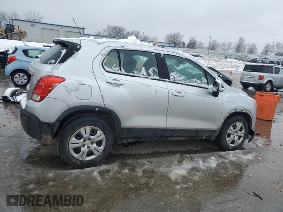 2016 Chevrolet Trax LS with VIN KL7CJKSB9GB634052, listed as a Copart auction lot 45041765 with 226,783 mi miles and Clean Title. Bid and sale history available at carsss.com. Image 3.