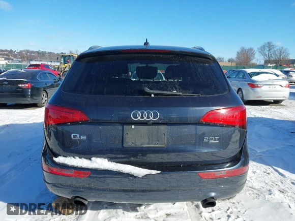 2014 Audi Q5 Premium Plus with VIN WA1LFAFP9EA115682, listed as a IAAI auction lot 41260091 with 145,744 mi miles. Bid and sale history available at carsss.com. Image 15.