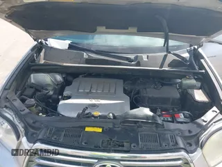 2010 Toyota Highlander Limited с VIN JTEYK3EH8A2097494, выставлен на аукционе IAAI как лот 41516578 с пробегом 216 077 миль миль и . История ставок и продаж доступна на DreamBid. Изображение 10.
